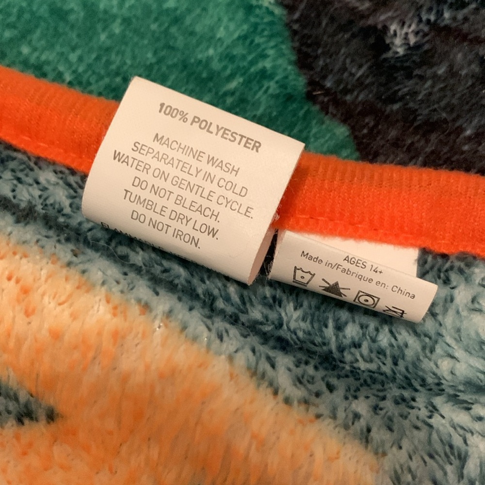 My Hero Academia Throw Blanket & Figurine Bakugo - Picture 9 of 12